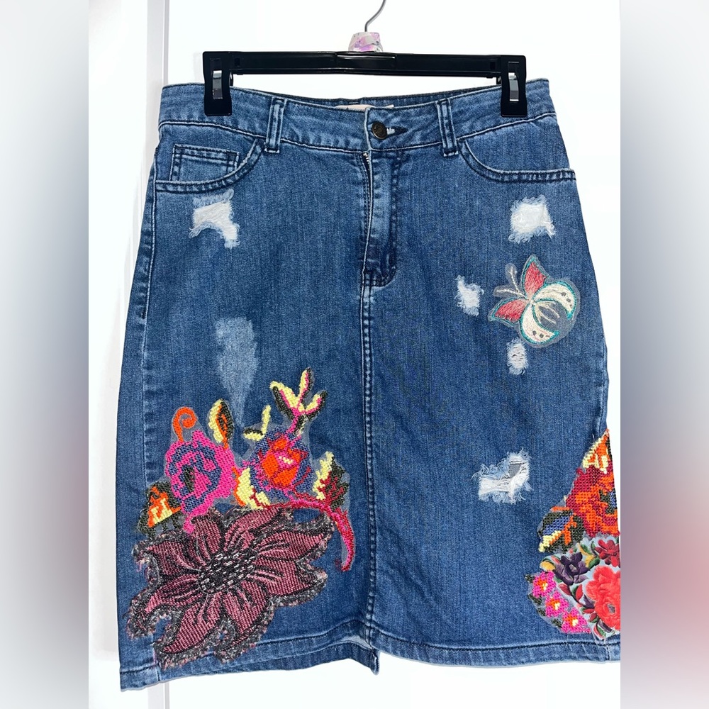 Anthropologie Gardener’s Denim Embellished Skirt Cecilia Prada SP Appliqué Rose